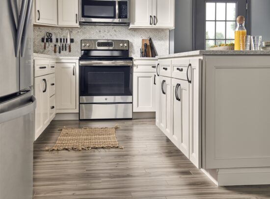 Detailed Edge Shaker Kitchen - Opal